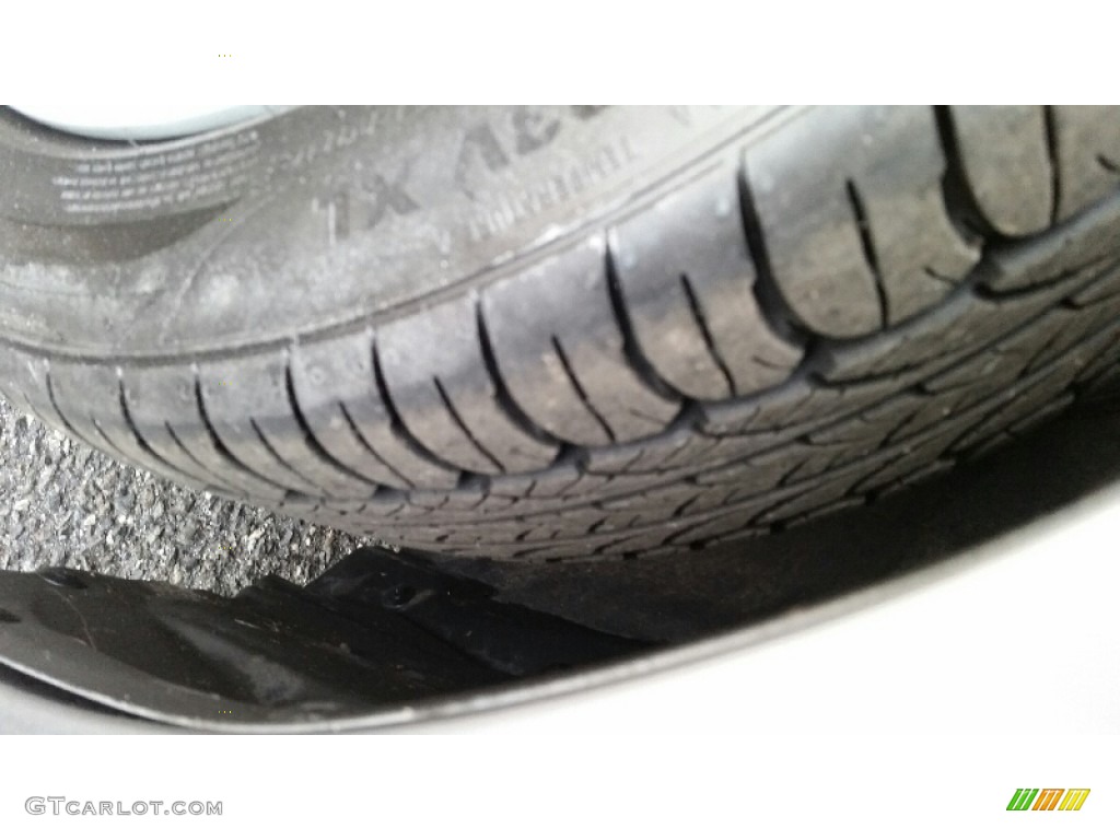 2010 MAZDA3 s Sport 4 Door - Liquid Silver Metallic / Black photo #19