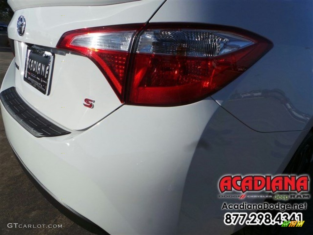 2014 Corolla L - Super White / Steel Blue photo #8