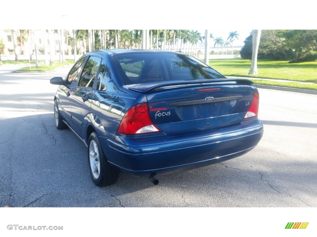 2000 Focus LX Sedan - Atlantic Blue Metallic / Dark Charcoal photo #3