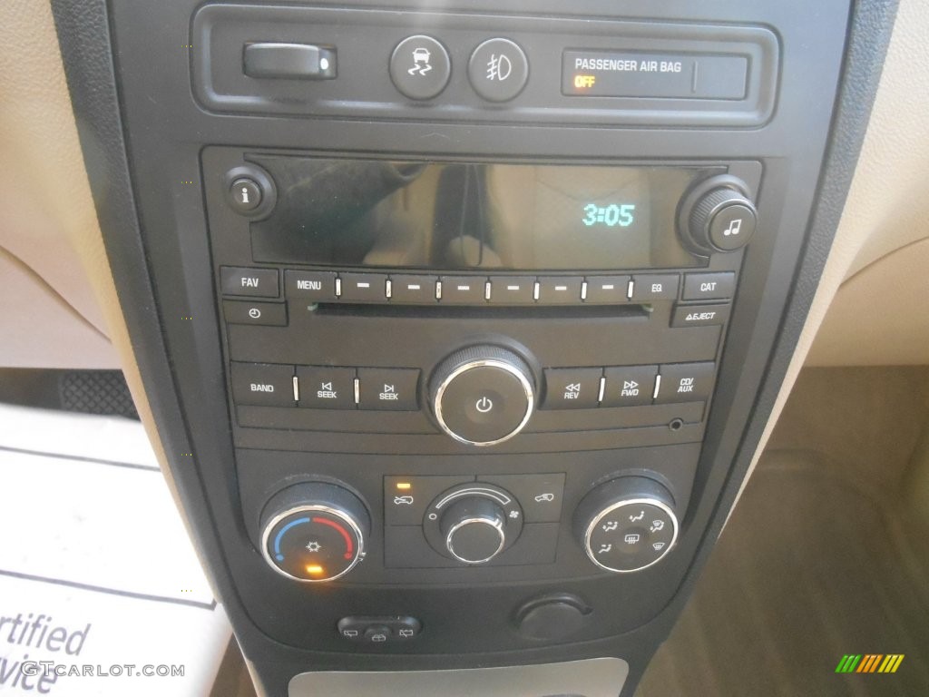 2010 HHR LT - Crystal Red Metallic Tintcoat / Gray photo #19