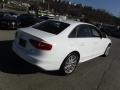 Ibis White - A4 2.0T Premium quattro Photo No. 11