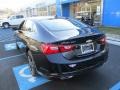 2016 Mosaic Black Metallic Chevrolet Malibu LT  photo #4