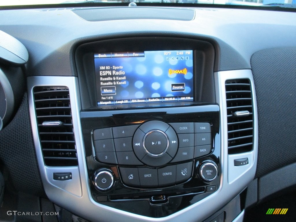 2016 Cruze Limited LT - Silver Ice Metallic / Jet Black photo #16