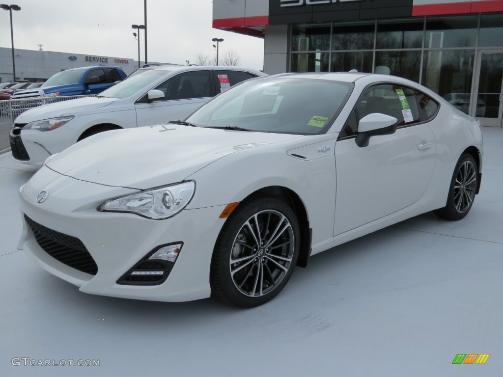Halo White 2016 Scion FR-S Coupe Exterior Photo #109941614