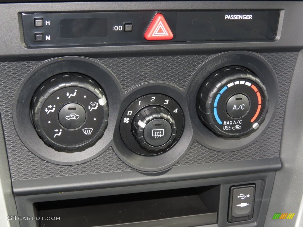 2016 Scion FR-S Coupe Controls Photo #109941729