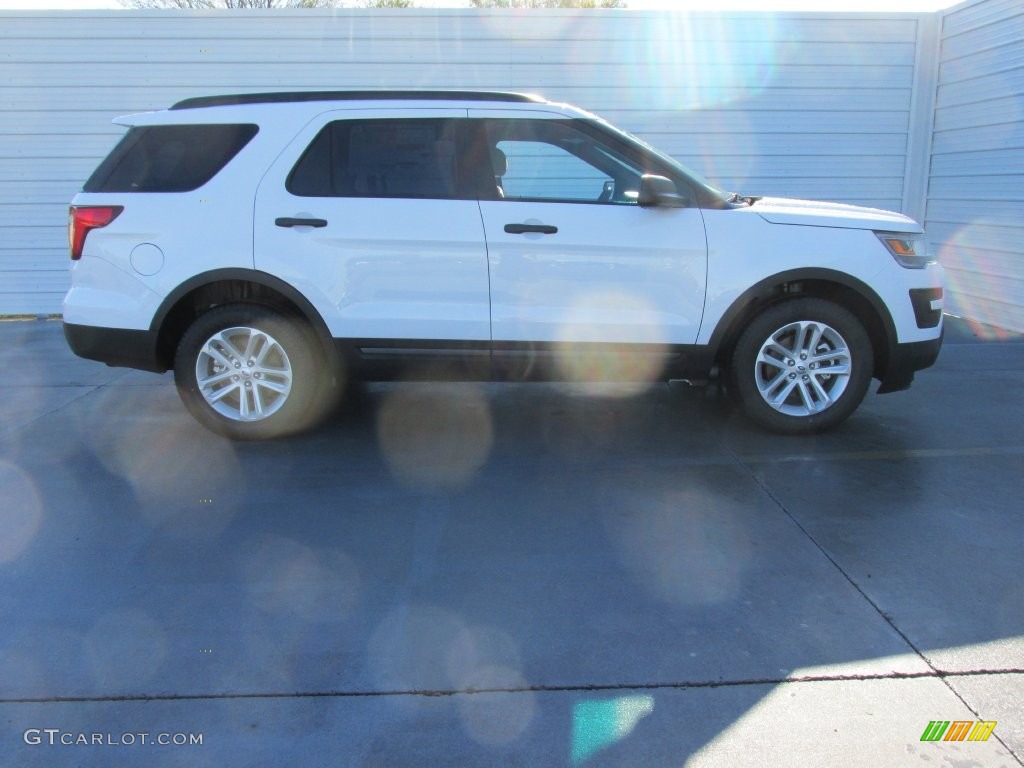 2016 Explorer FWD - Oxford White / Medium Light Camel photo #3