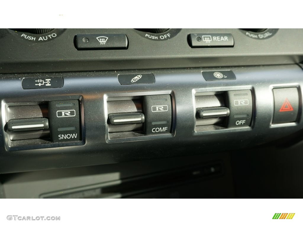 2010 GT-R Premium - Gun Metallic / Black photo #36