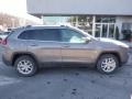 2016 Light Brownstone Pearl Jeep Cherokee Latitude 4x4  photo #6