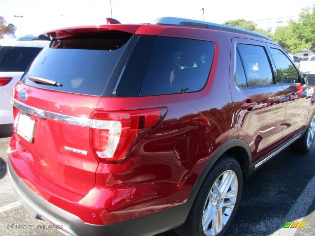 2016 Explorer XLT - Ruby Red Metallic Tri-Coat / Medium Light Camel photo #8