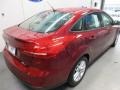 Ruby Red - Focus SE Sedan Photo No. 8