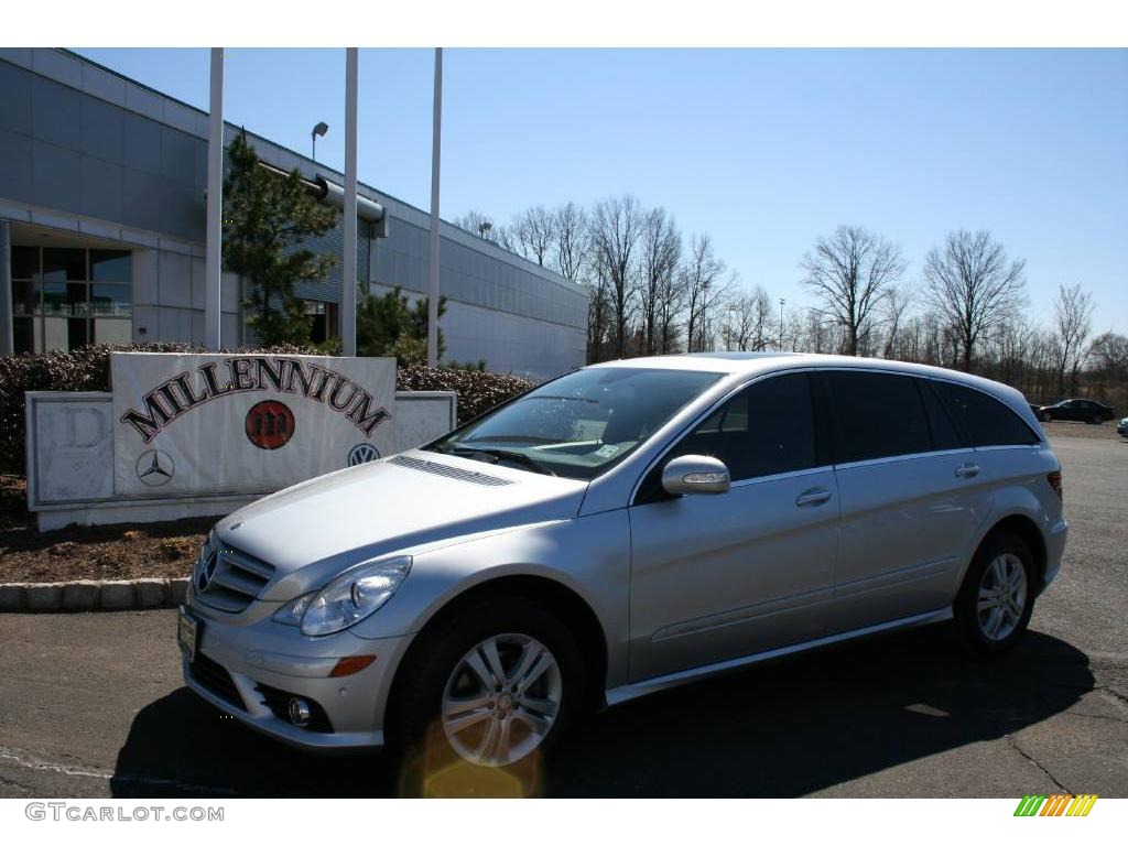 2008 R 350 4Matic - Iridium Silver Metallic / Black photo #1