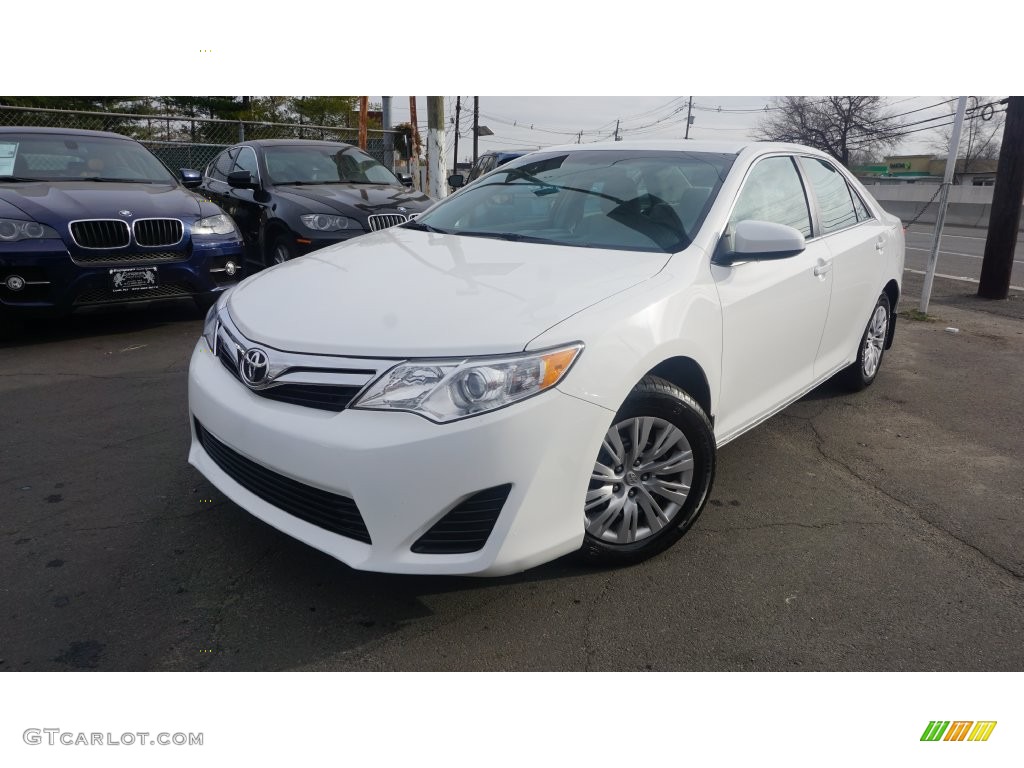 2014 Camry LE - Super White / Ash photo #1