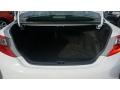 Super White - Camry LE Photo No. 31
