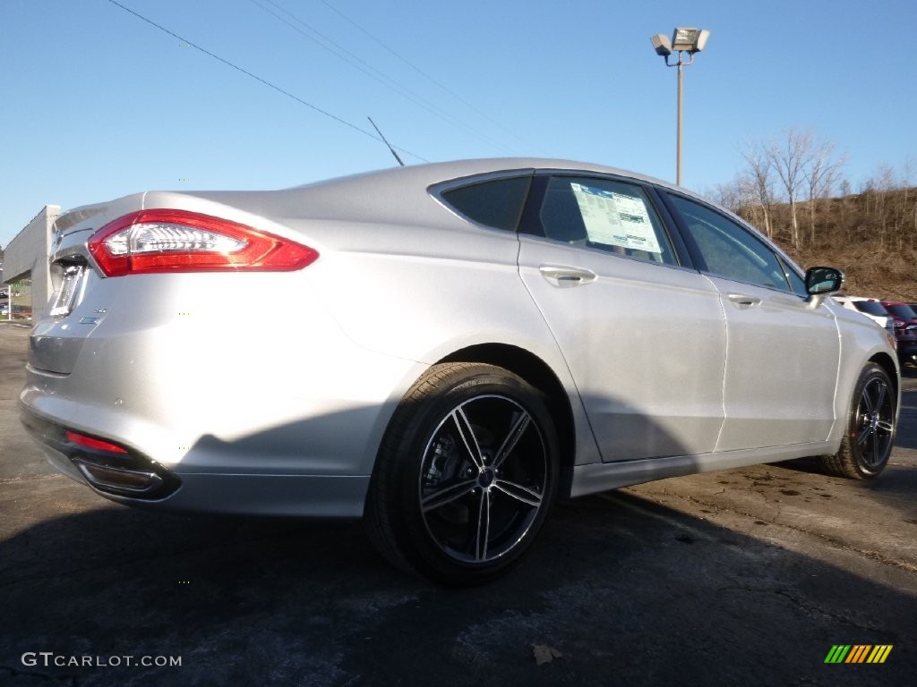 2016 Fusion SE AWD - Ingot Silver Metallic / Charcoal Black photo #5