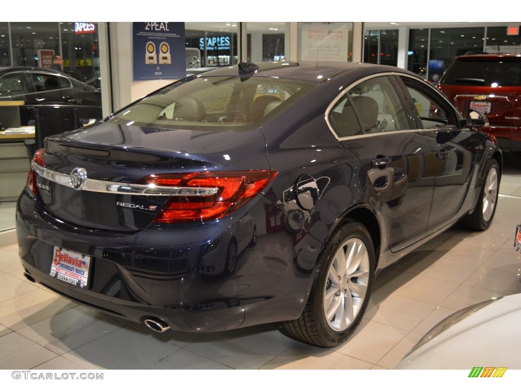 2016 Regal Regal Group - Dark Sapphire Blue Metallic / Ebony photo #3