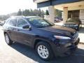 True Blue Pearl - Cherokee Latitude 4x4 Photo No. 7