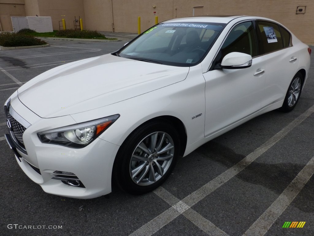 Moonlight White 2015 Infiniti Q50 Hybrid Premium Exterior Photo #109960889