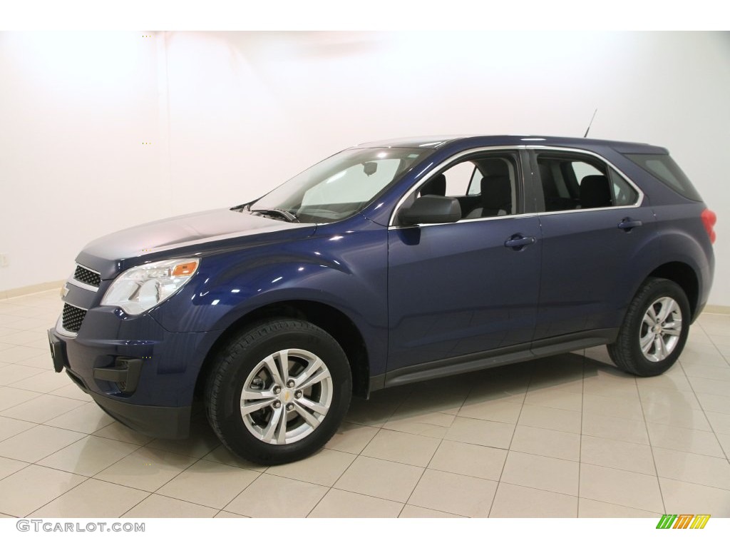 2010 Equinox LS - Navy Blue Metallic / Jet Black/Light Titanium photo #3