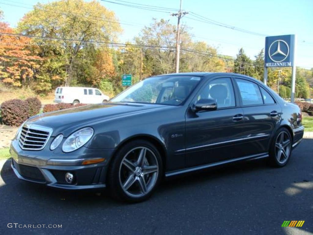 2008 E 63 AMG Sedan - Flint Grey Metallic / Ash photo #4