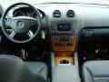 Black - ML 350 4Matic Photo No. 11