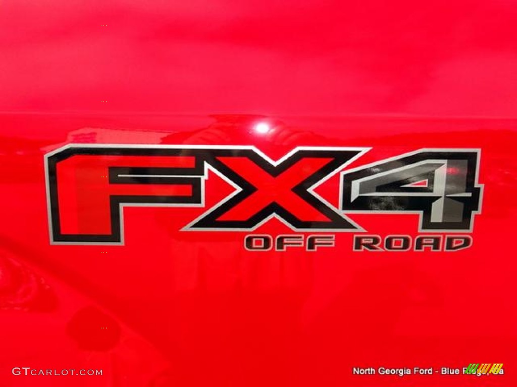 2016 F150 XL SuperCrew 4x4 - Race Red / Medium Earth Gray photo #36