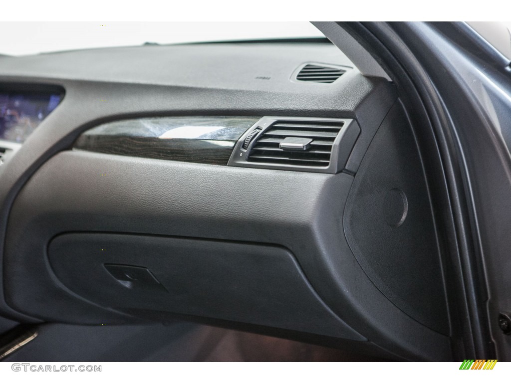 2013 X3 xDrive 28i - Space Gray Metallic / Black photo #23