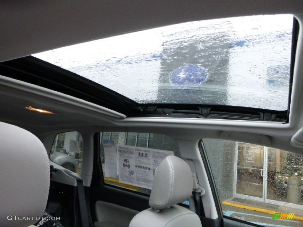 2016 Subaru Forester 2.5i Limited Sunroof Photos