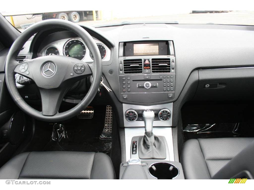 2008 C 300 4Matic Sport - Black / Black photo #13