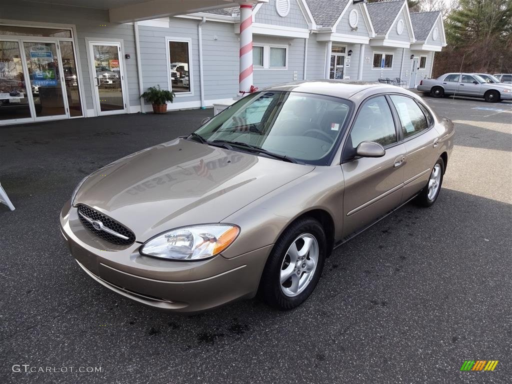 2003 Taurus SES - Arizona Beige Metallic / Medium Parchment photo #3