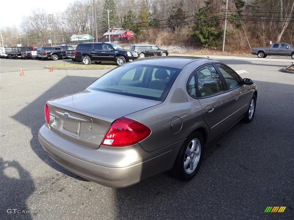 2003 Taurus SES - Arizona Beige Metallic / Medium Parchment photo #7