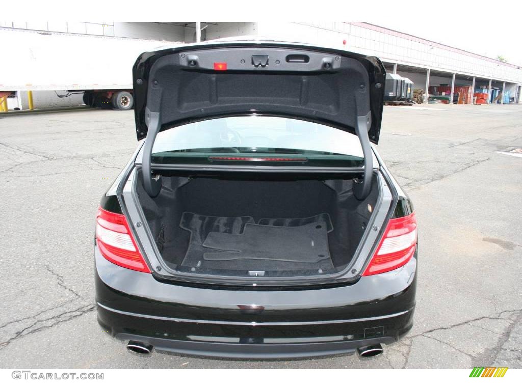 2008 C 300 4Matic Sport - Black / Black photo #20