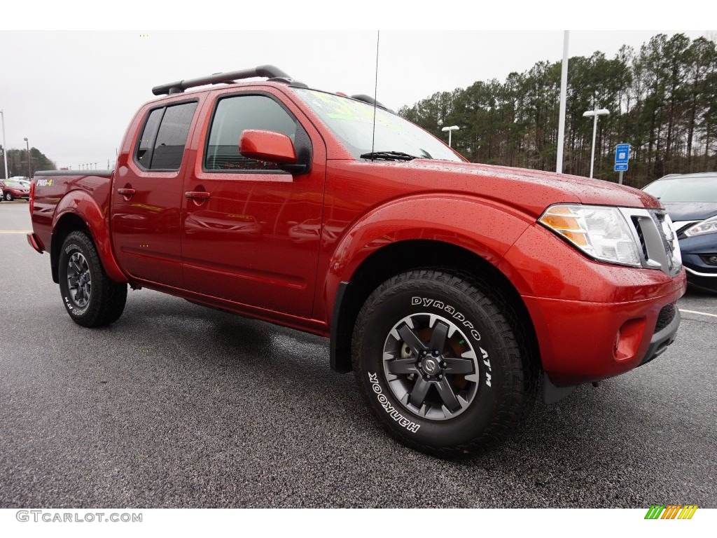 2016 Nissan Frontier Pro-4X Crew Cab 4x4 Exterior Photos