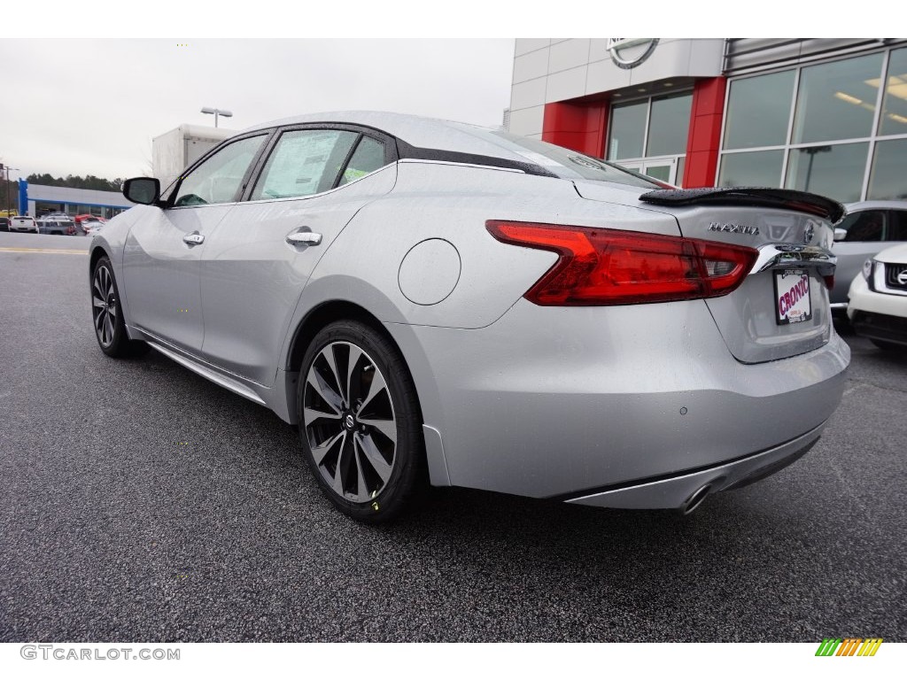 2016 Maxima SR - Brilliant Silver / Charcoal photo #3