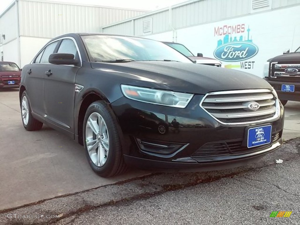 2015 Taurus SEL - Tuxedo Black Metallic / Charcoal Black photo #1