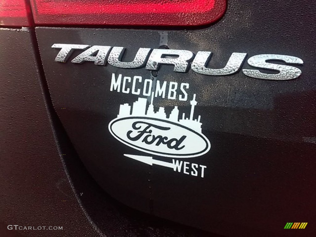 2015 Taurus SEL - Tuxedo Black Metallic / Charcoal Black photo #10