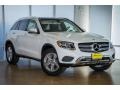 Polar White - GLC 300 4Matic Photo No. 12