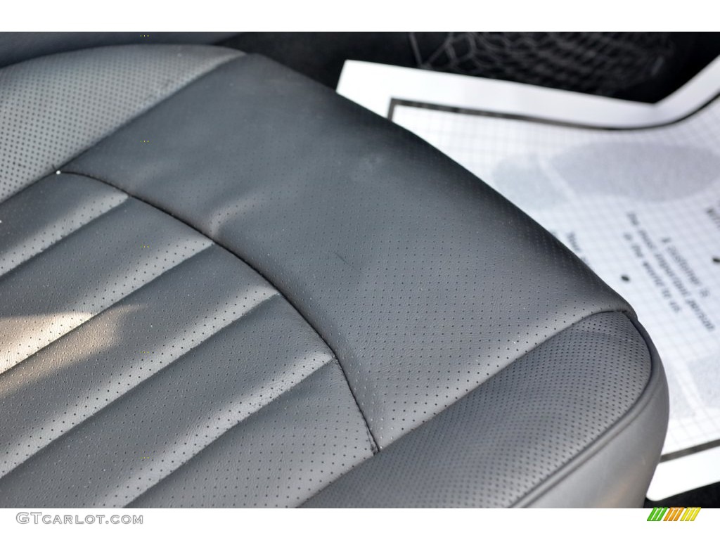 2006 CLS 500 - Alabaster White / Black photo #38