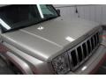 2007 Light Graystone Pearl Jeep Commander Limited 4x4  photo #57