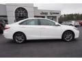 2015 Super White Toyota Camry SE  photo #8