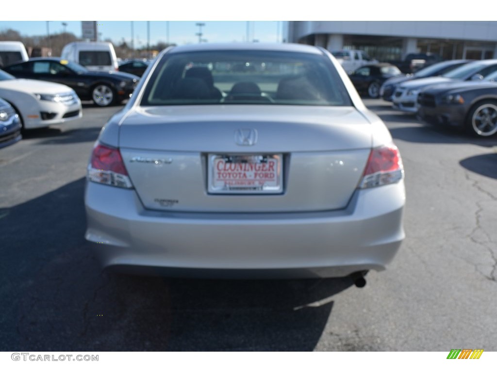 2010 Accord LX Sedan - Alabaster Silver Metallic / Black photo #4