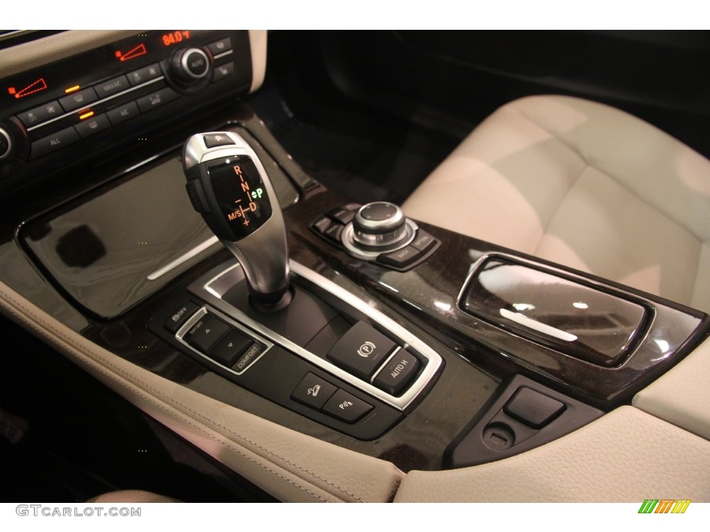 2013 5 Series 528i xDrive Sedan - Alpine White / Oyster/Black photo #11