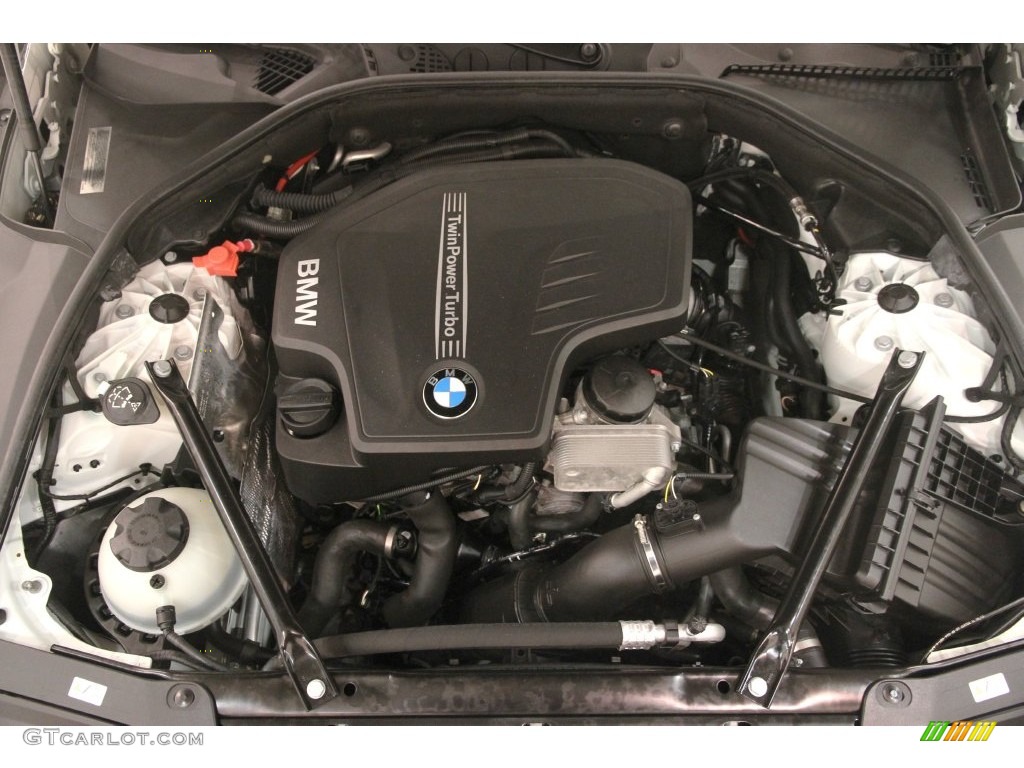 2013 5 Series 528i xDrive Sedan - Alpine White / Oyster/Black photo #16