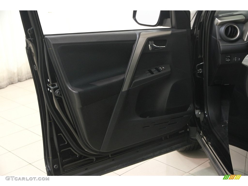2015 RAV4 XLE - Black / Black photo #4
