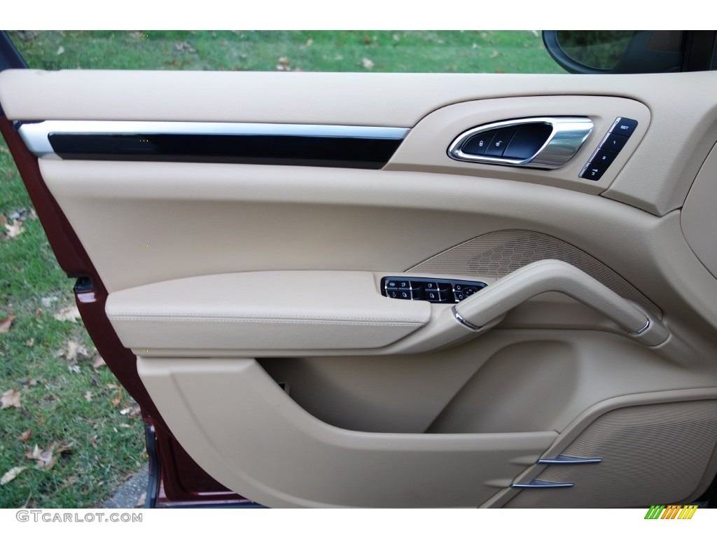 2013 Porsche Cayenne Standard Cayenne Model Luxor Beige Door Panel Photo #110006133