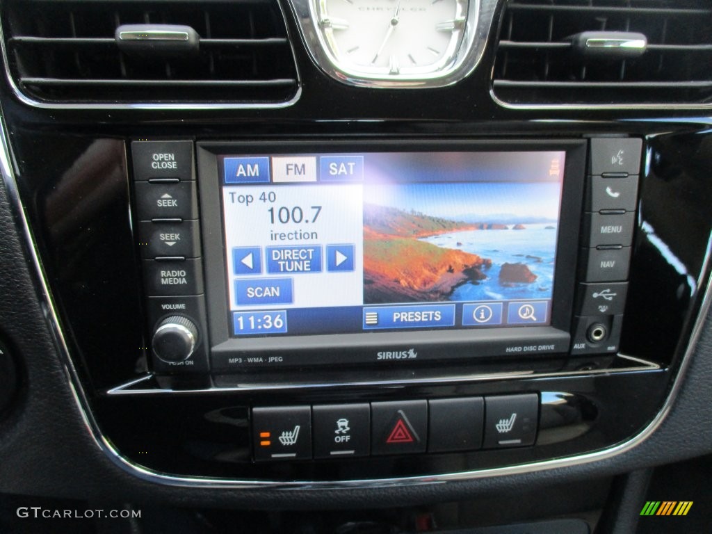 2012 200 Limited Sedan - Deep Auburn Pearl / Black/Light Frost photo #25