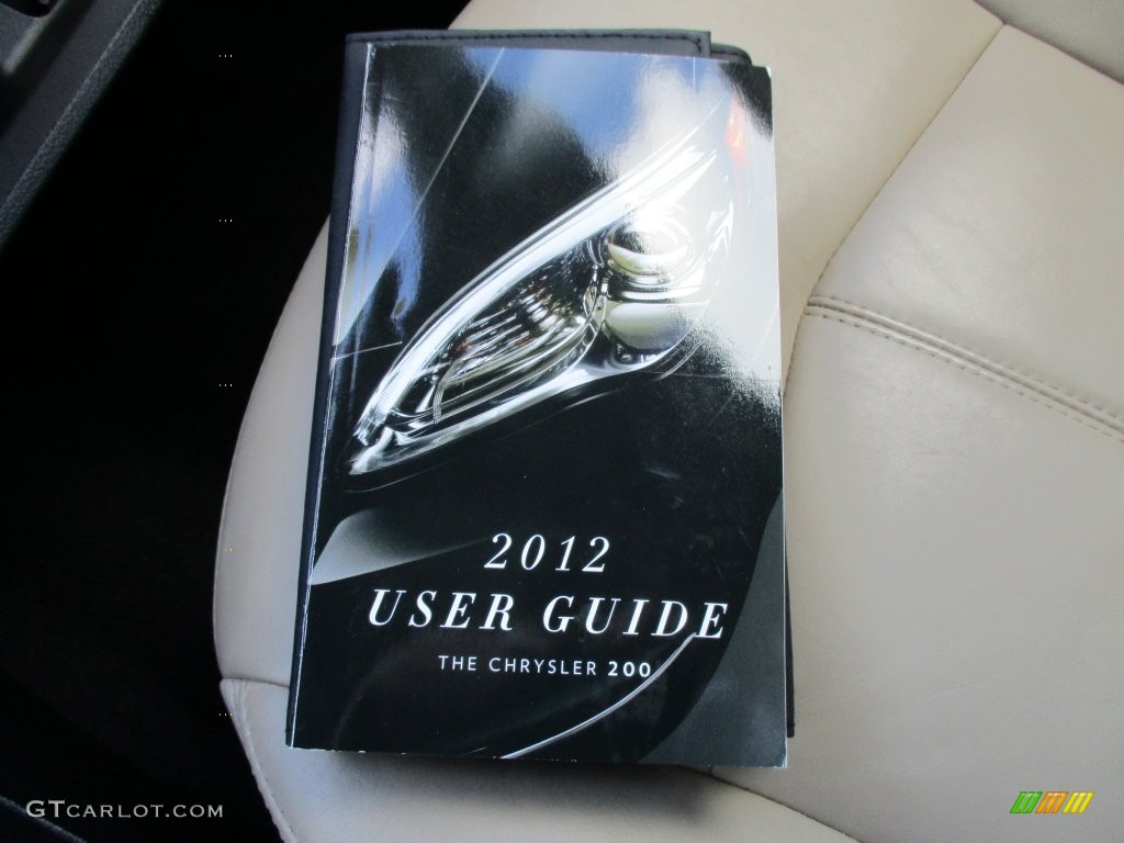 2012 200 Limited Sedan - Deep Auburn Pearl / Black/Light Frost photo #32