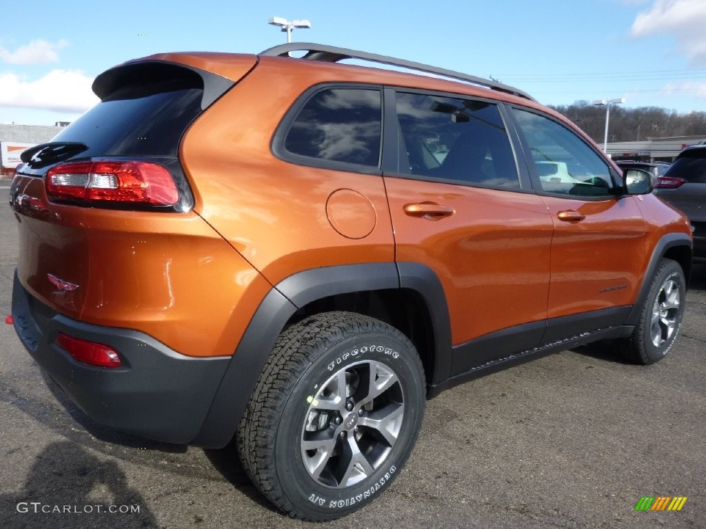 Mango Tango Pearl 2016 Jeep Cherokee Trailhawk 4x4 Exterior Photo #110011740