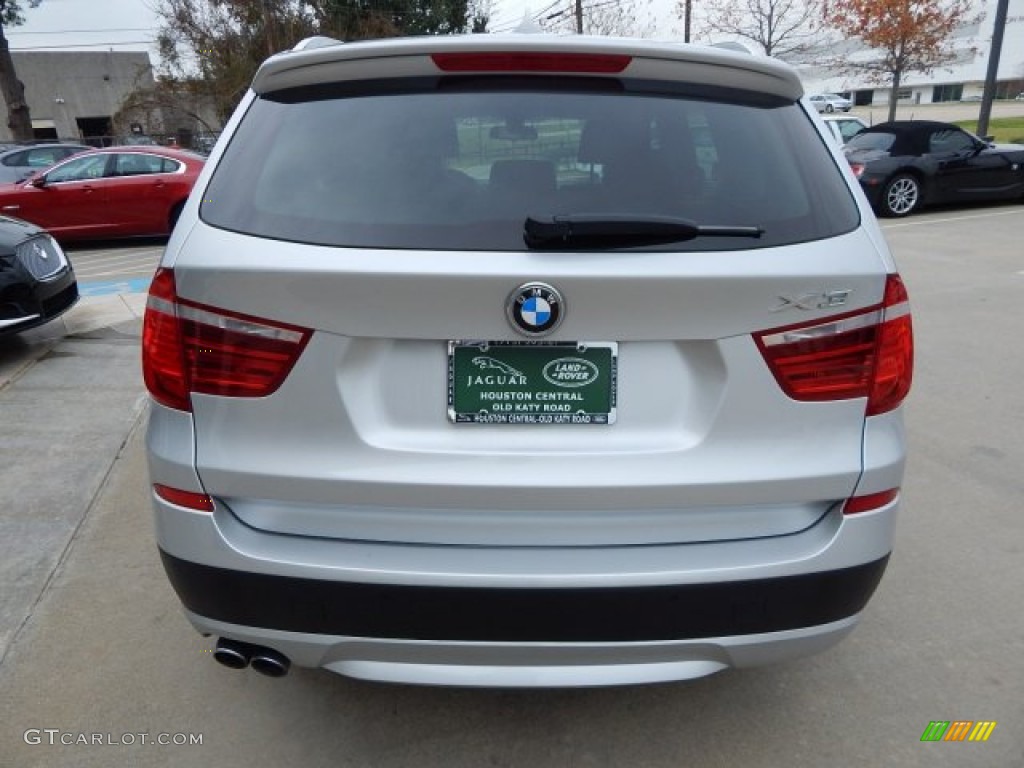 2013 X3 xDrive 28i - Titanium Silver Metallic / Black photo #9