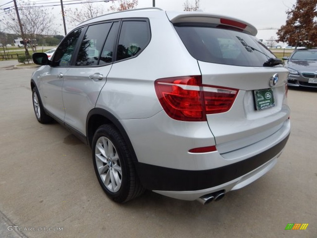 2013 X3 xDrive 28i - Titanium Silver Metallic / Black photo #11