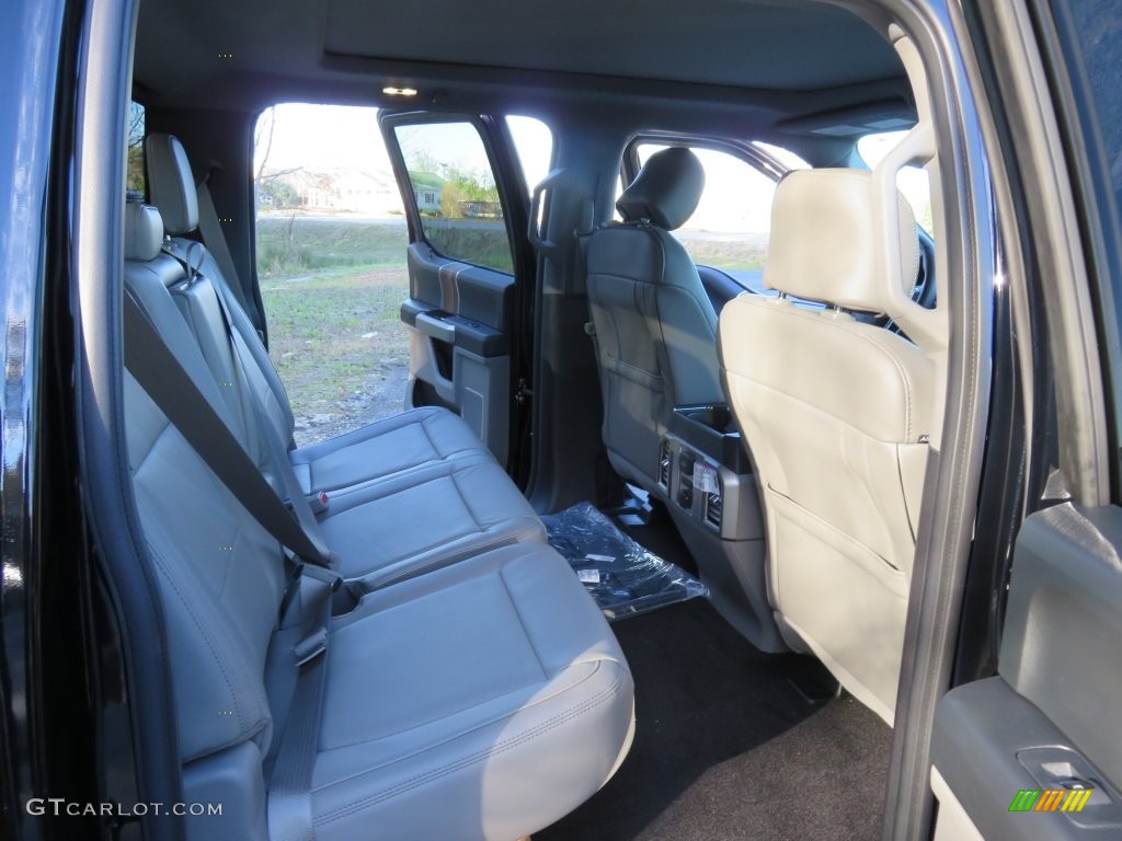 2016 F150 Lariat SuperCrew - Shadow Black / Medium Earth Gray photo #20